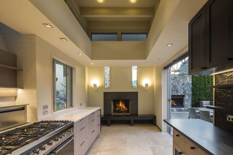 603 Peninsula Road Kelvin Heights_8