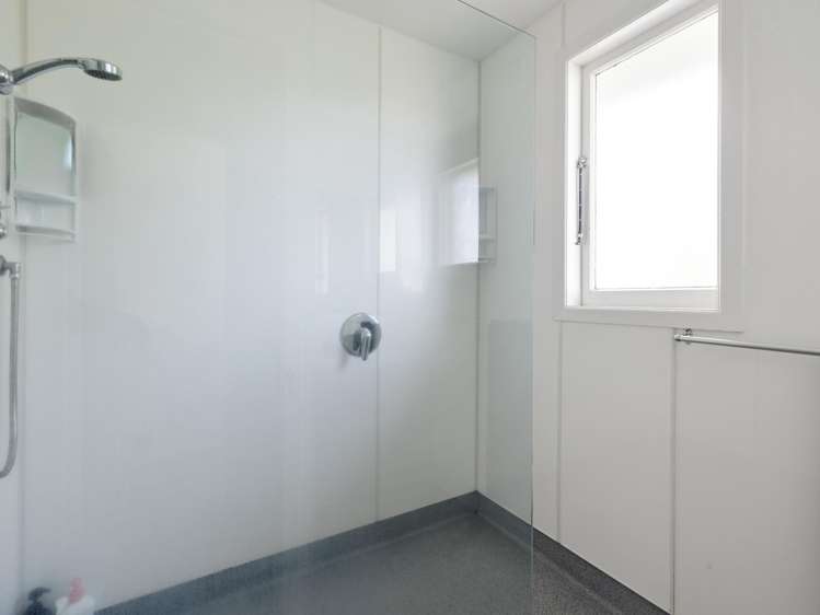 93 Russell Road Huntly_11