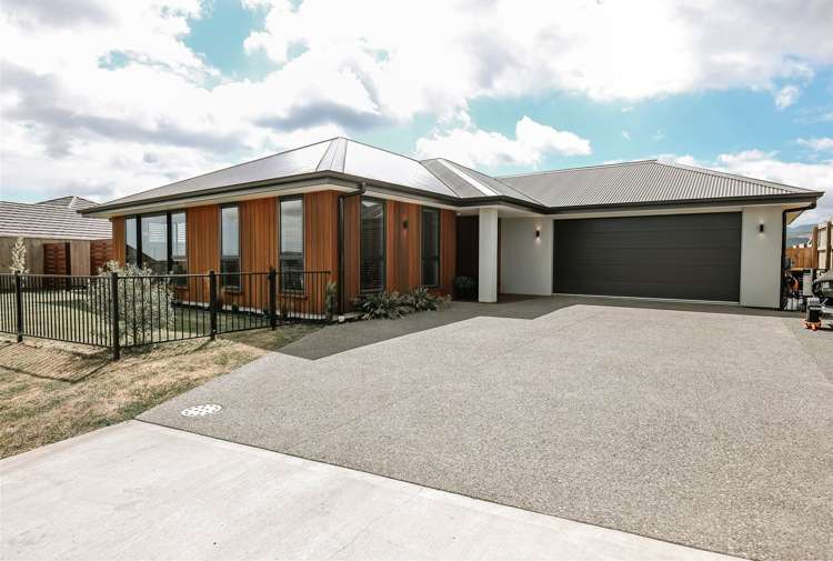 43 Katania Heights Brightwater_21