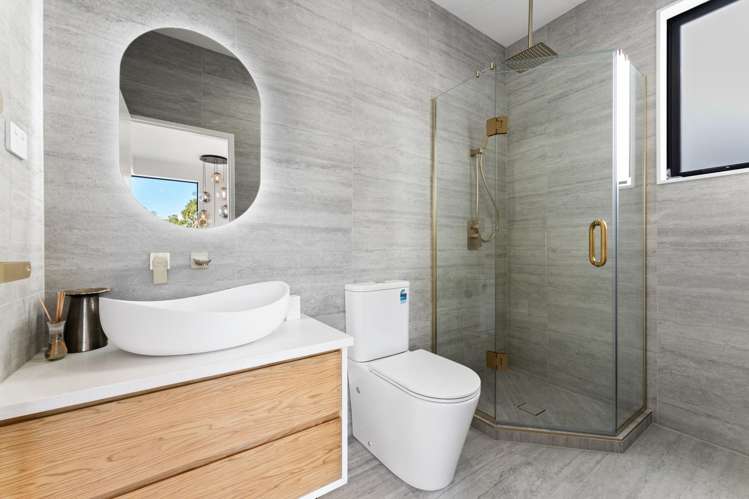 8b William Souter Street Forrest Hill_19