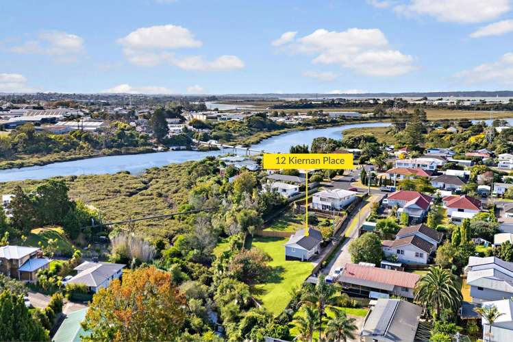 12 Kiernan Place Kelston_15