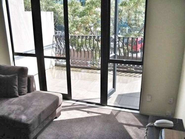 9/17 Lyon Avenue Mount Albert_2