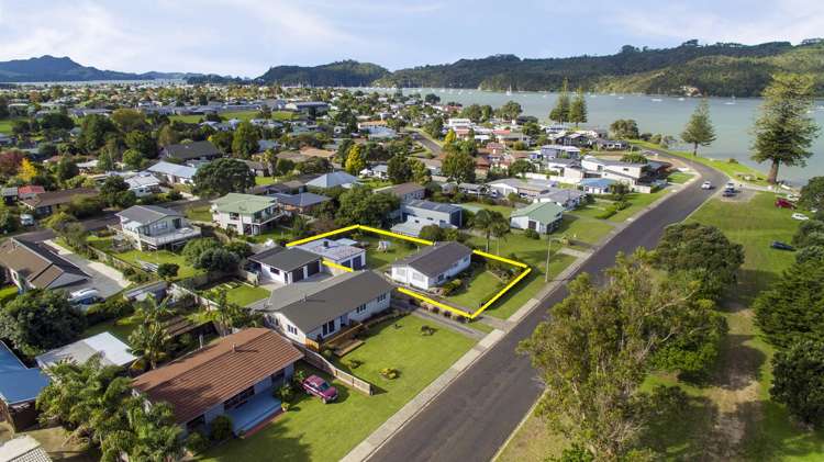 71 Robinson Road Whitianga_15