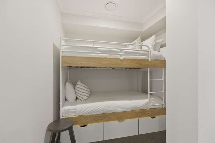 2/19 Victoria Road (The Cascades) Mt Maunganui_10