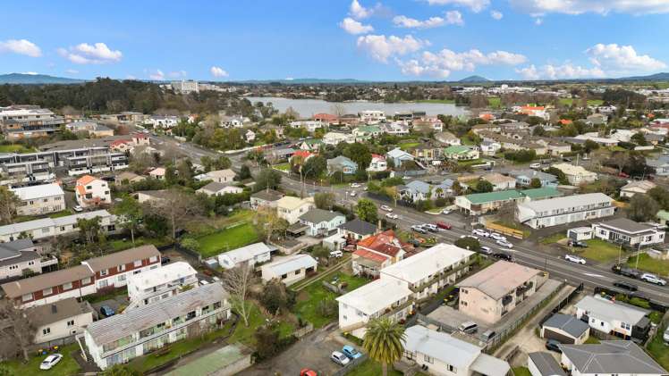 83 Lake Road Frankton_3