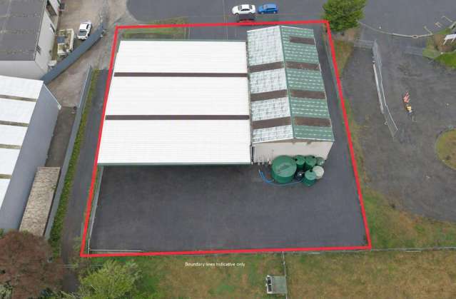 Secure industrial warehouse with extensive yard