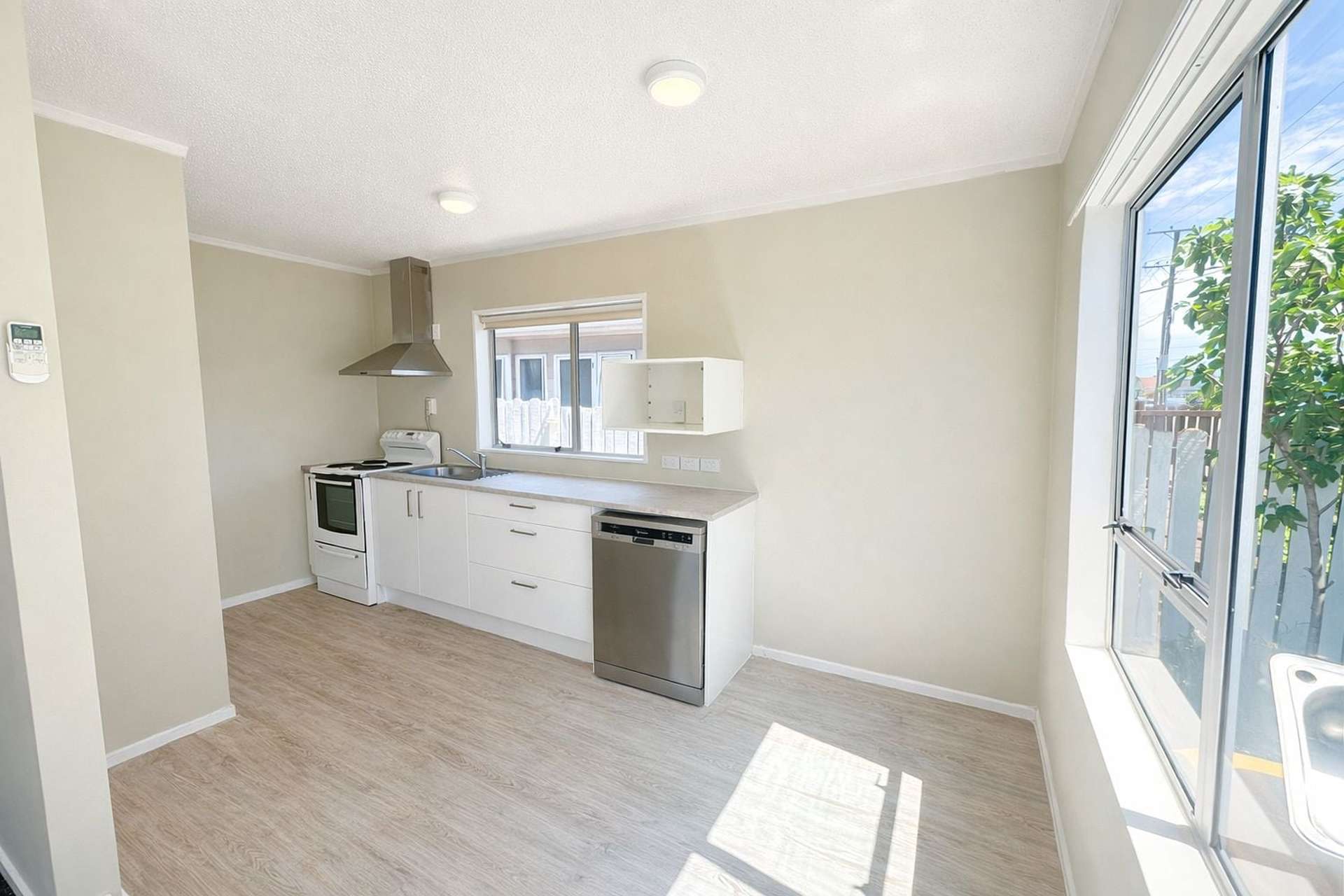 26 Plunket Avenue Petone_0