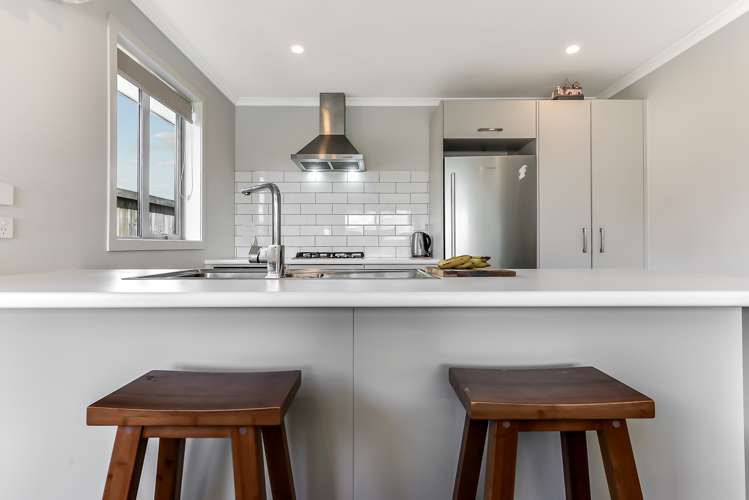 37 Maanihi Drive Rototuna North_8