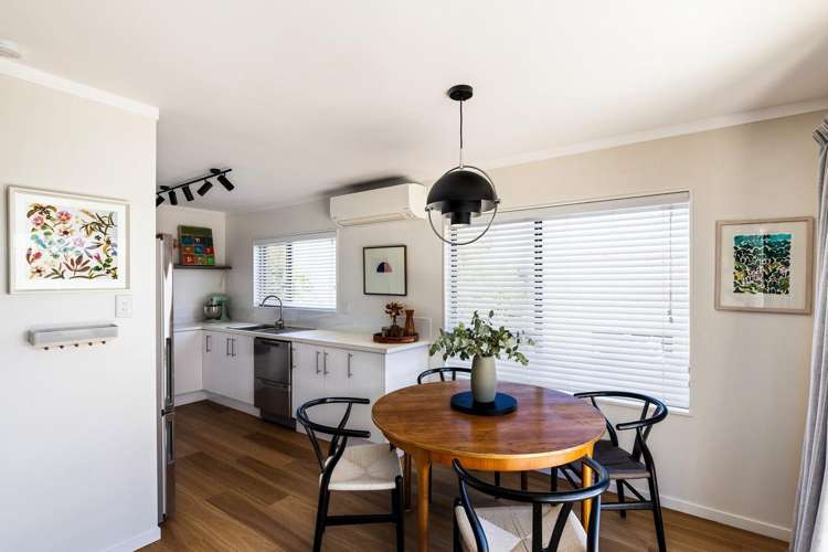 79a Grange Road Otumoetai_10