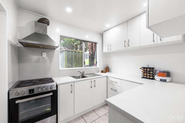 2/264 Grounsell Crescent Belmont_3