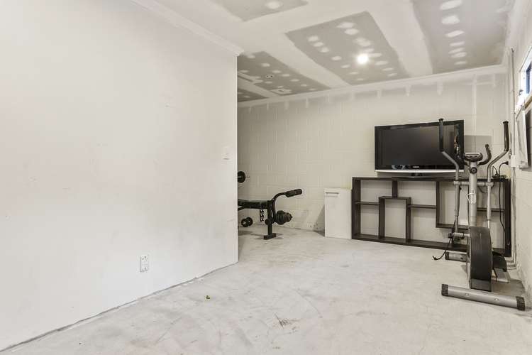 92 Commissariat Road Mount Wellington_12