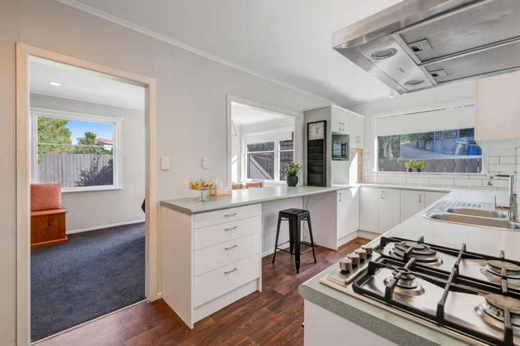 1/14 Roband Avenue Glenfield_7