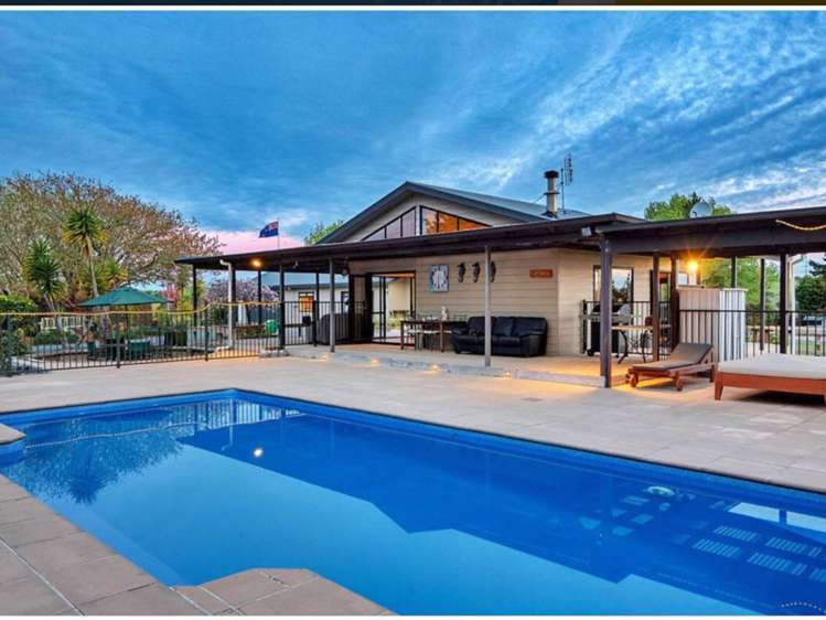 151 Top Road Dairy Flat_1