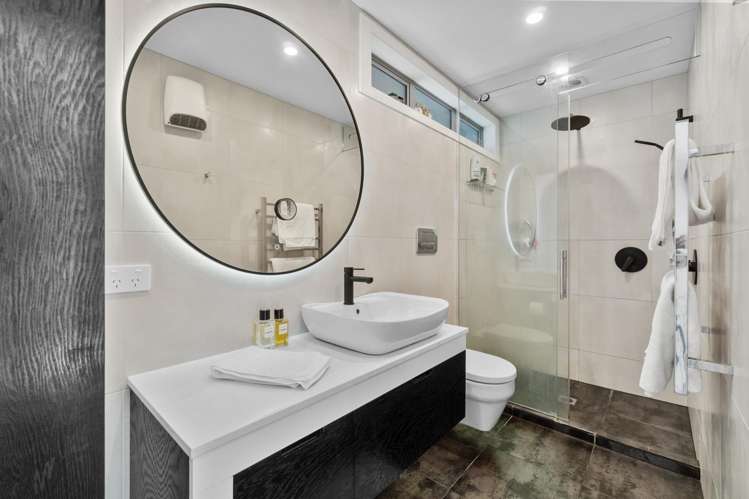 10 Piccadilly Place Kohimarama_32