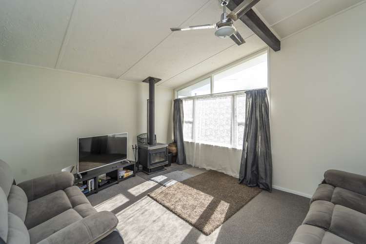 15 Hardie Grove Featherston_6