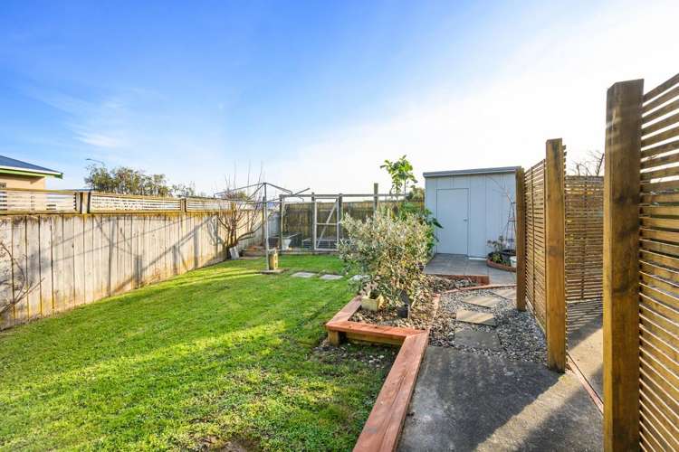 28 Dahlstrom Grove Kelvin Grove_19
