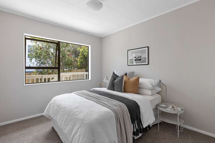 59 Brian Crescent Stanmore Bay_11