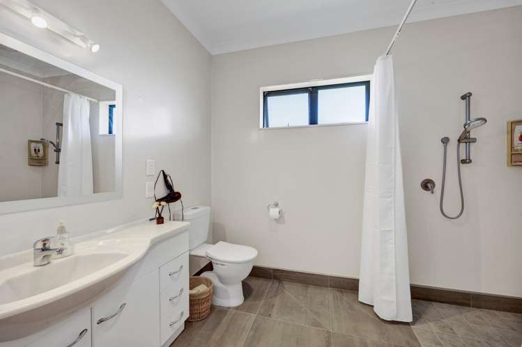 282 Wortley Road Lepperton_18