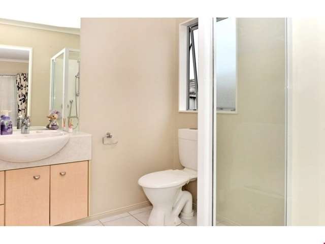 24 Espalier Drive Henderson_4