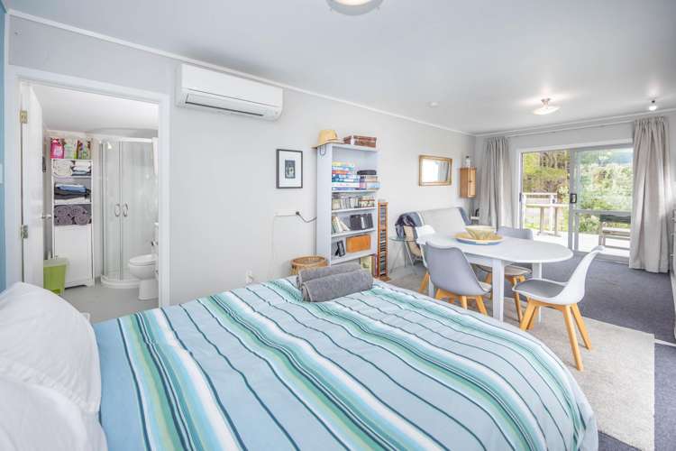 27 Lawton Drive Aotea Harbour_11