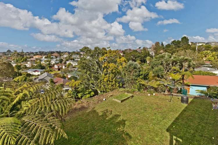 669 East Coast Road Browns Bay_8