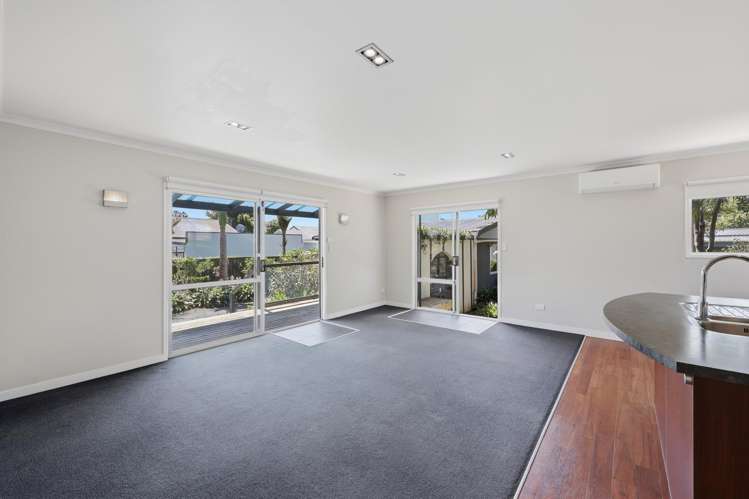 47 Taihiki Road Clarks Beach_14