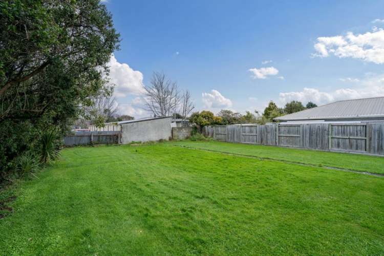 57 Beatrice Street Avenal_26