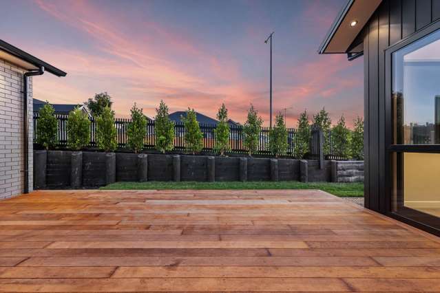 33 Tukutata Crescent Milldale_4
