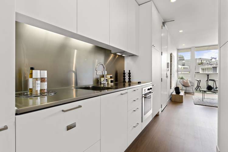 3a/14 Fisher-Point Drive Auckland Central_14