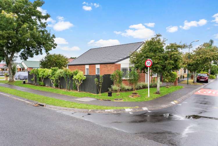 21 Drummond Drive Ranui_12