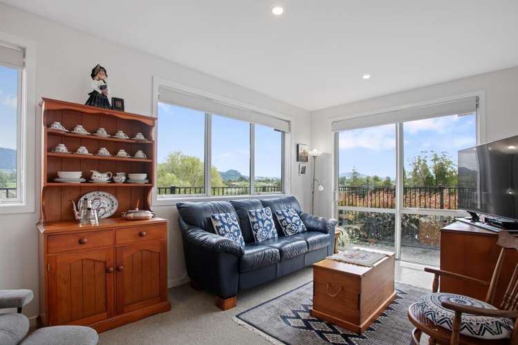 19 Patricia Place Katikati_2