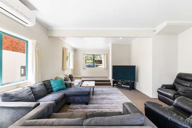 33b Dalwhinnie Parade Highland Park_4