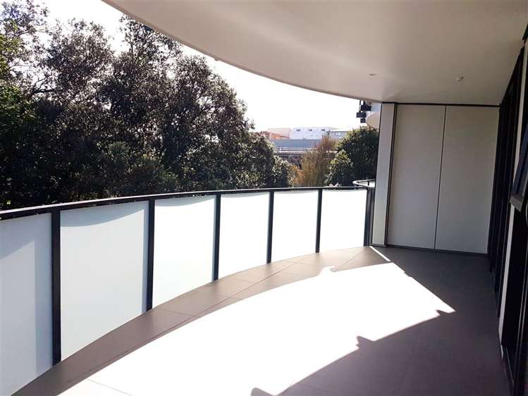 3/8 Basque Road Eden Terrace_1