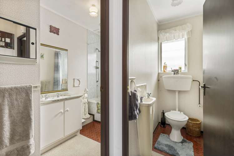 15b Sandalwood Drive Dinsdale_11