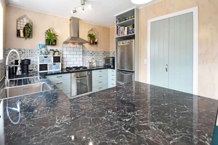 14 Mount Cook Street Twizel_8