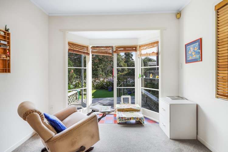 15 Kelvin Place Hamilton East_13