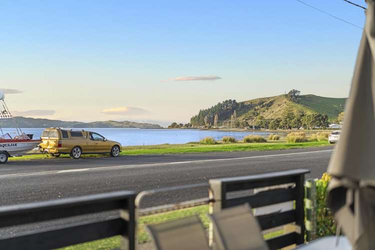2 Kawakawa Bay Coast Road Kawakawa Bay_8