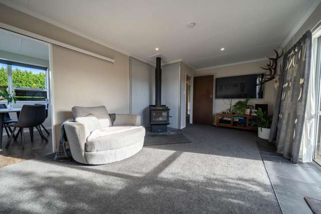 19 Peace Street Tuatapere_3