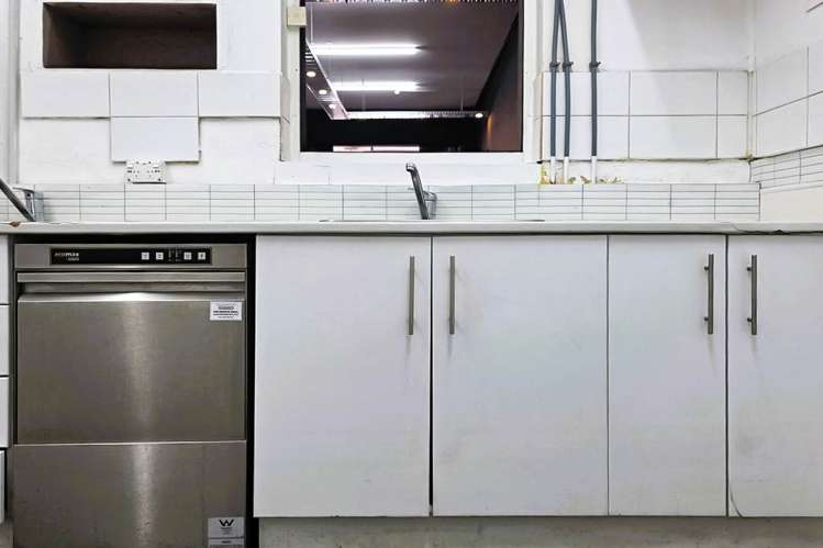 Broadway Papakura_11