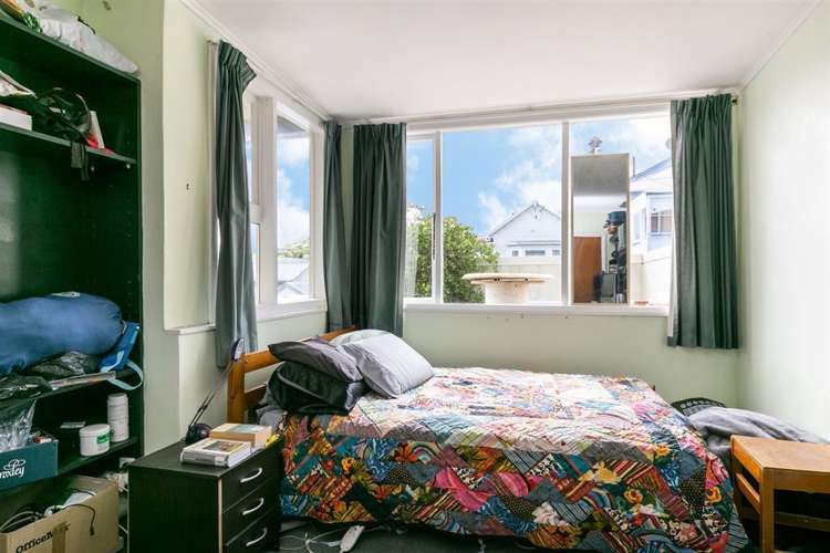 8 Corunna Avenue Newtown_8