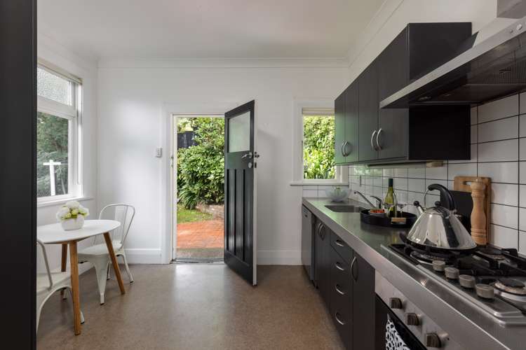 11 Balmoral Terrace Newtown_6