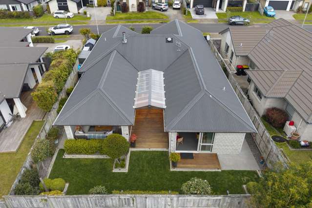 124 Puhirake Crescent Pyes Pa_1