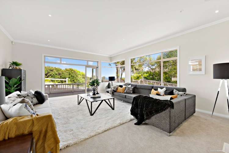 34 Beauvoir Avenue Matakatia_1