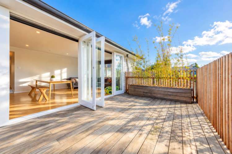 13 Fernwood Place Wai O Taiki Bay_10