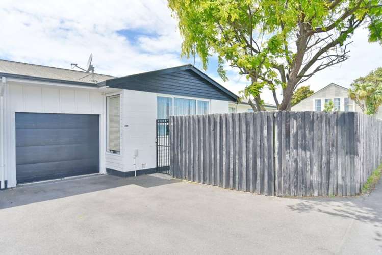 2/25 Blighs Road Strowan_17