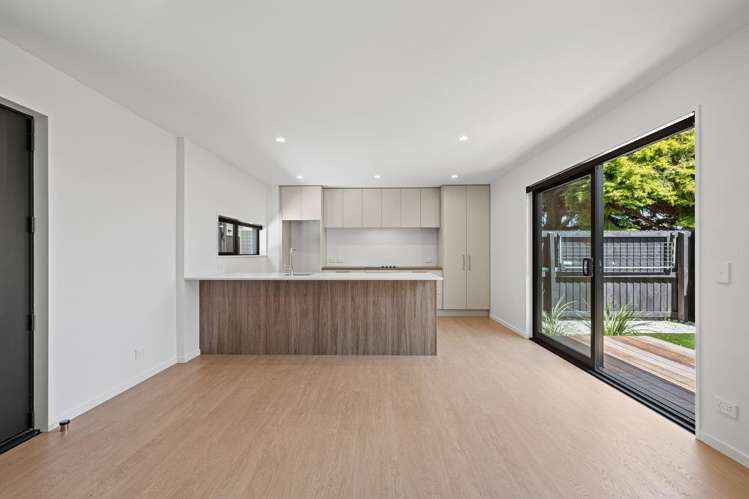 2/24 Southey Street Sydenham_2