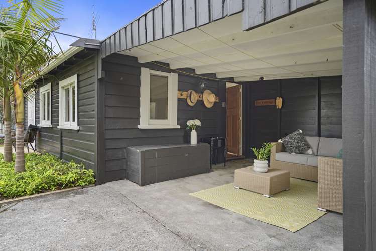 46 Fox Street Opunake_1