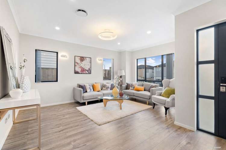 29 Tir Conaill Avenue Flat Bush_3