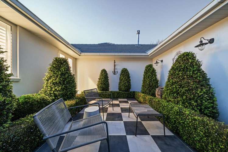14 Tall Oaks Way Bethlehem_27