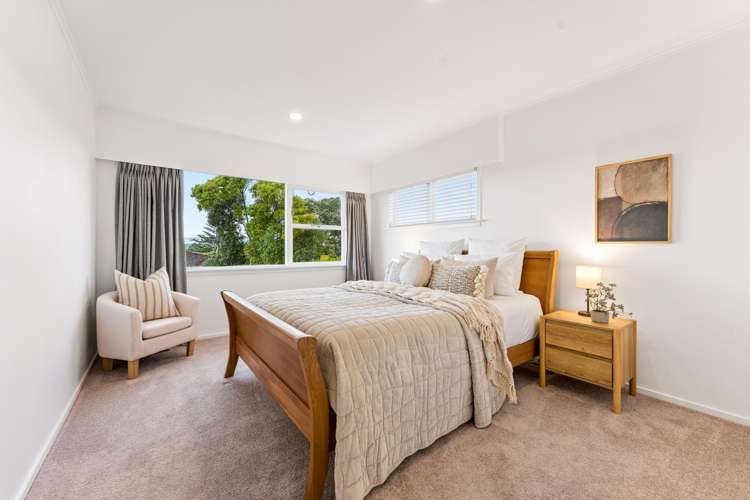 6 Kennedy Avenue Forrest Hill_12